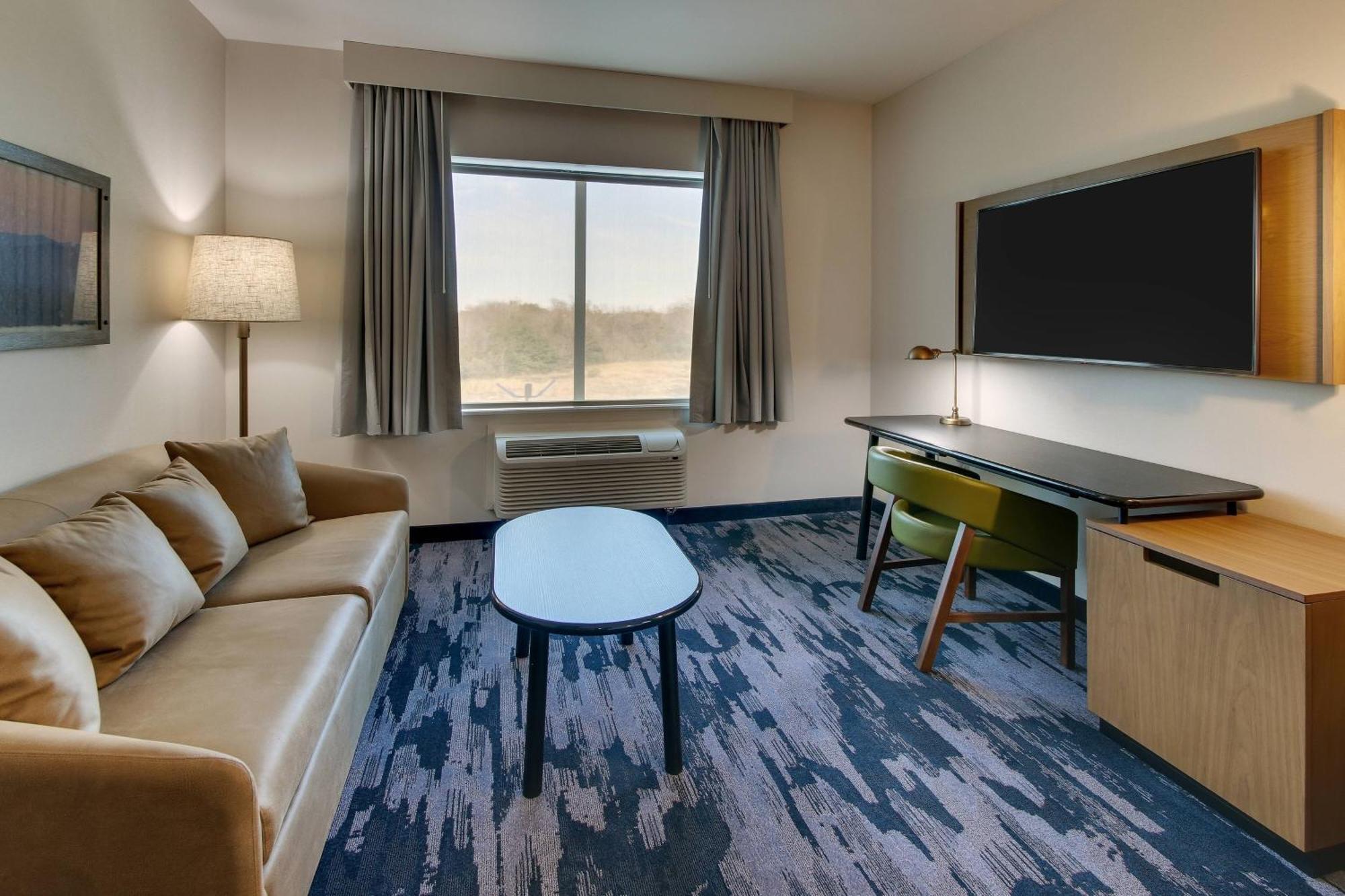 Fairfield Inn And Suites By Marriott Houston Brookhollow Экстерьер фото